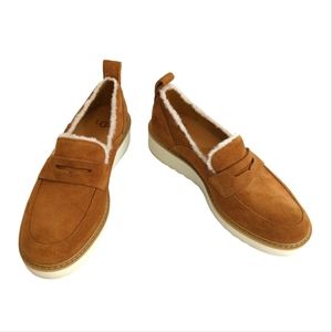 UGG shoes style 1095231, Atwater Spill Seam wedge loafer, sz 6